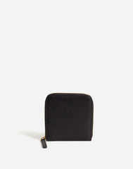 The Essential Zip Wallet in Leather TRUE BLACK