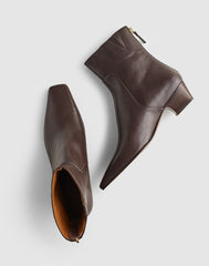 The Lexie Ankle Boot in Leather TURKISH COFFEE