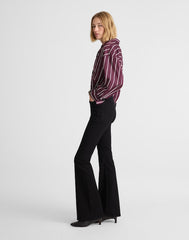 The Stretch Flare Jean BLACK RINSE WASH