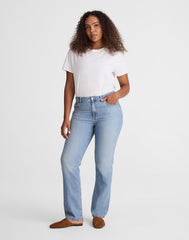 The Curvy Dean Easy Straight Jean in Airy Denim FADED HORIZON WASH