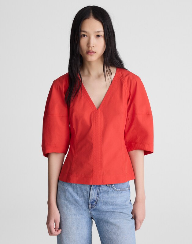 Sculptural V-Neck Top in Poplin WILD POPPY