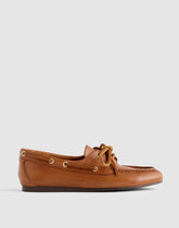 The Jamie Boat Shoe in Leather DAREST BROWN