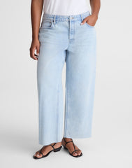 Curvy Low-Slung Baggy Crop Jeans in Foster Wash FOSTER WASH