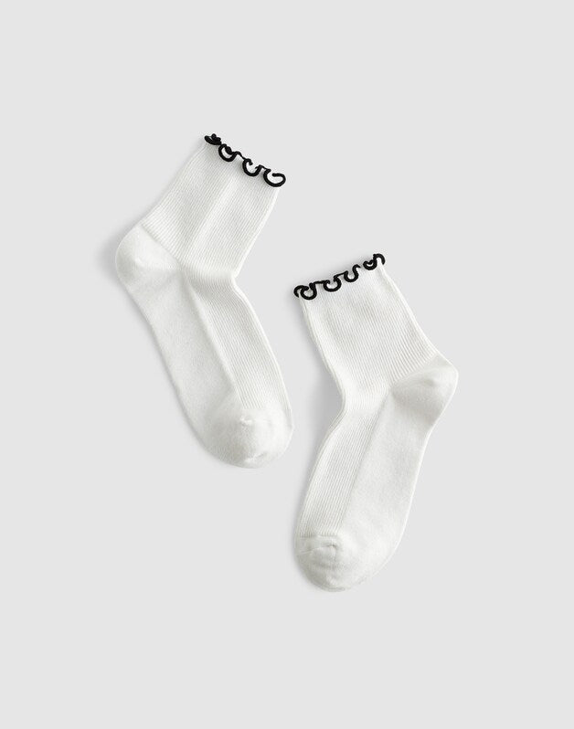 Ruffle-Trim Ankle Socks JET BLACK