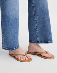 The Iggy Thong Sandal in Leather GOLDEN TAN