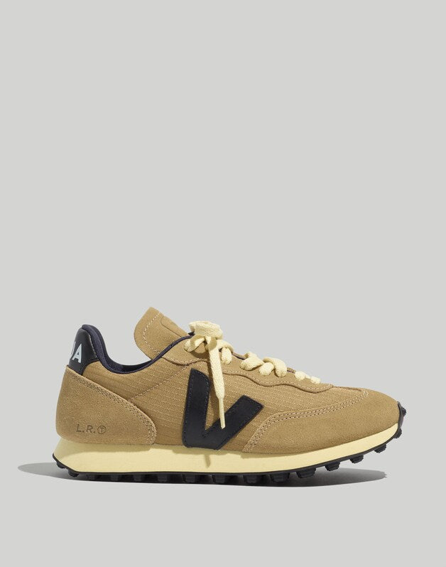 Veja&trade; Rio Branco Sneakers DUNE BLACK