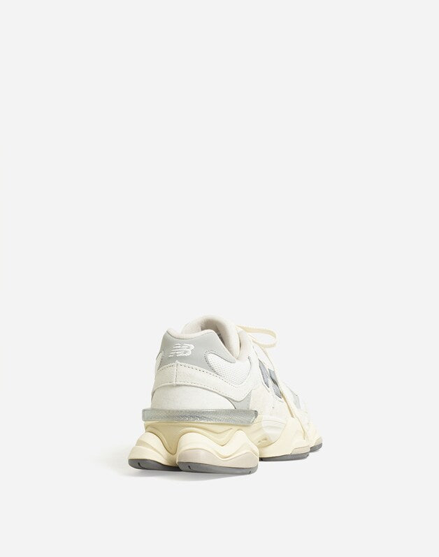 New Balance&reg; Unisex 9060 Sneakers SEA SALT