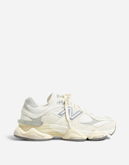 New Balance&reg; Unisex 9060 Sneakers SEA SALT