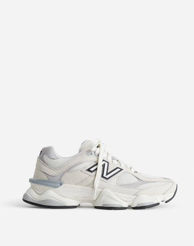 New Balance&reg; Unisex 9060 Sneakers SEA SALT RAINCLOUD BLACK