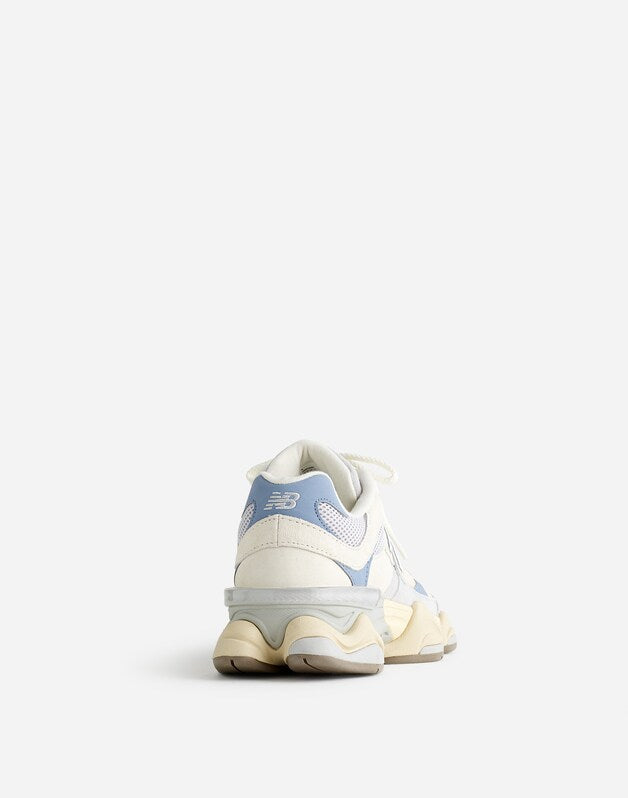 New Balance&reg; Unisex 9060 Sneakers PEARL GREY LINEN