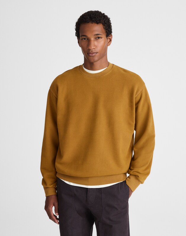 The McCarren Crewneck AMBER OLIVE