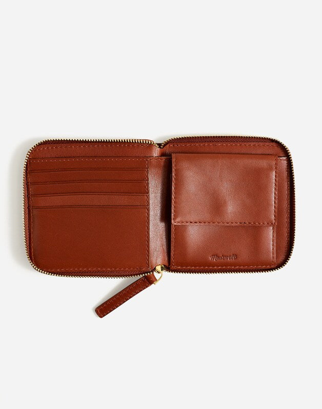 The Essential Zip Wallet in Leather WARM CINNAMON