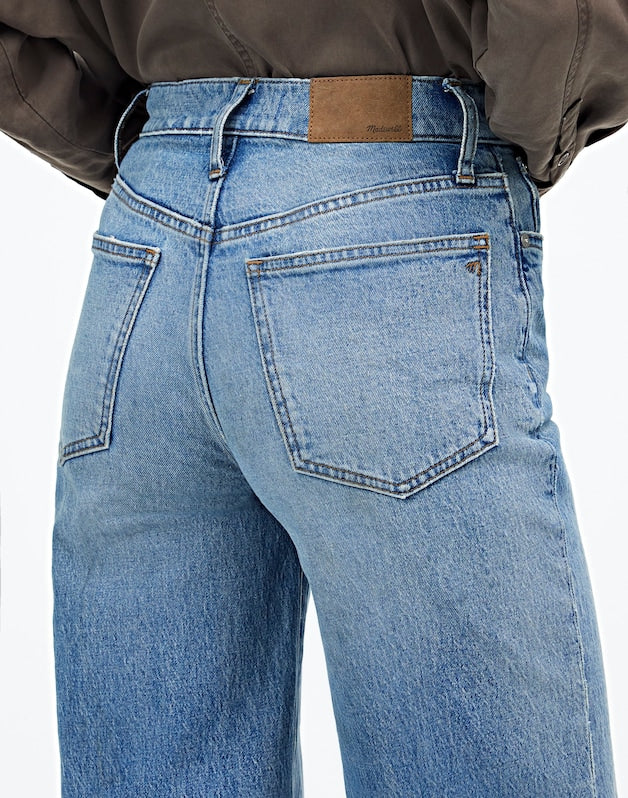 The Petite Perfect Vintage Wide-Leg Jean in Enmore Wash ENMORE WASH