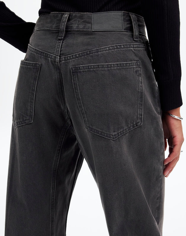 The Darted Barrel-Leg Jean in Olenda Wash OLENDA WASH