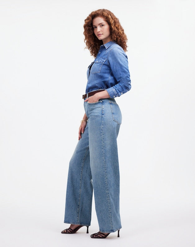 The Petite Curvy Perfect Vintage Wide-Leg Jean in Enmore Wash ENMORE WASH