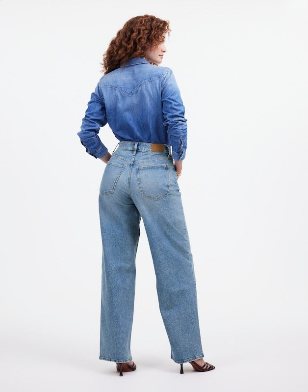 The Petite Curvy Perfect Vintage Wide-Leg Jean in Enmore Wash ENMORE WASH