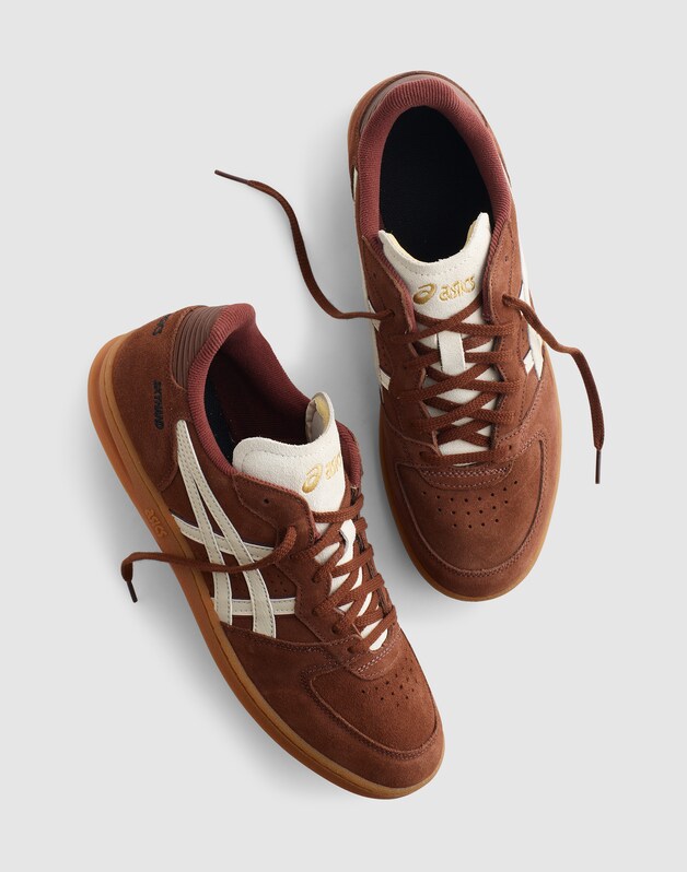 Asics&reg; Skyhand OG Sneakers REDDISH BROWN OATMEAL