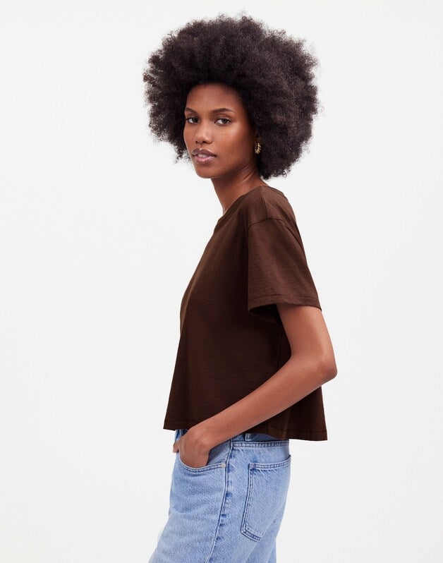 The Easy Crop Crewneck Tee in Soft Slub DARK CAROB