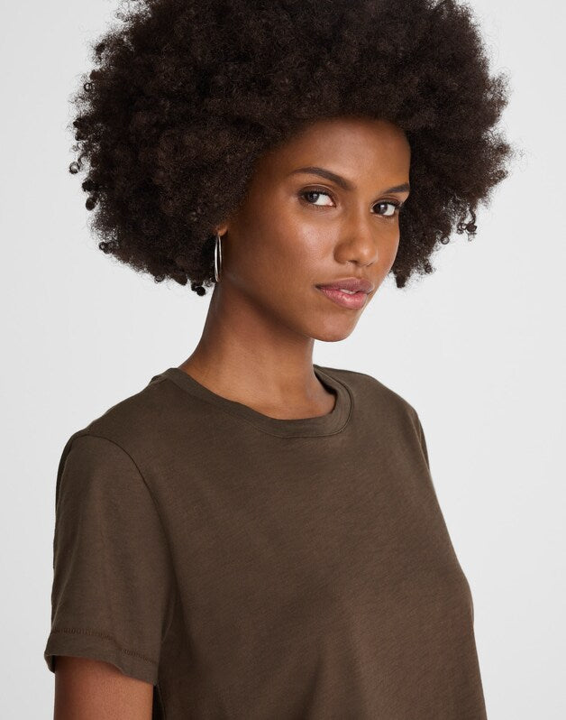 The Easy Crop Crewneck Tee in Soft Slub ROASTED CHICORY