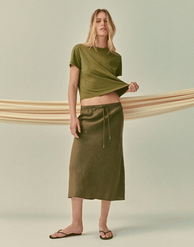 The Easy Crop Crewneck Tee in Soft Slub CHATEAU OLIVE