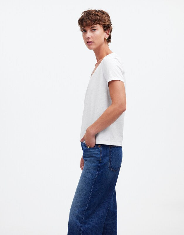 The Easy V-Neck Tee in Soft Slub EYELET WHITE