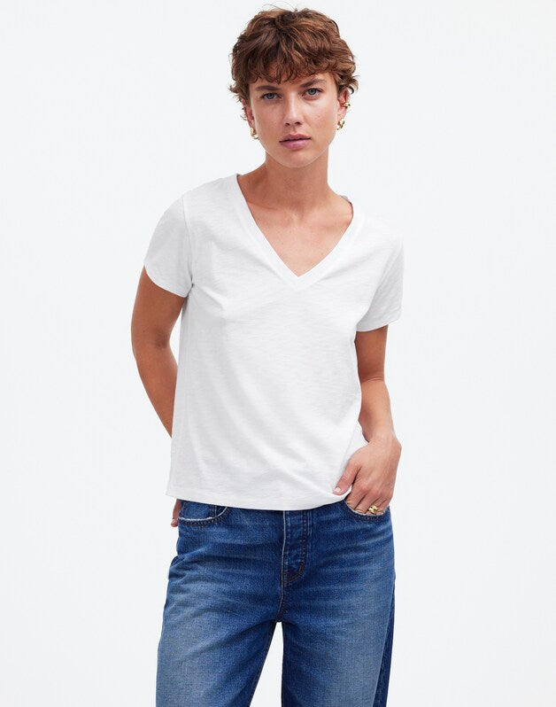 The Easy V-Neck Tee in Soft Slub EYELET WHITE