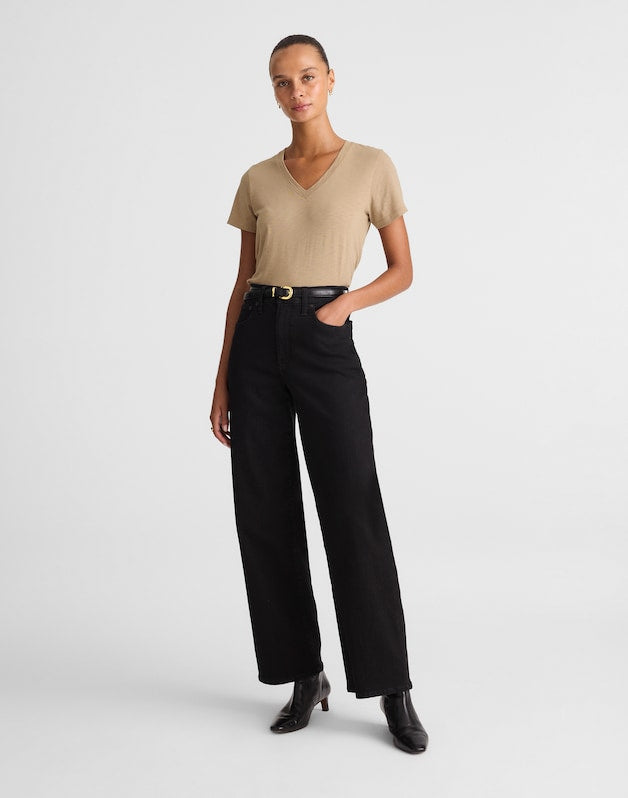 The Easy V-Neck Tee in Soft Slub WET STONE