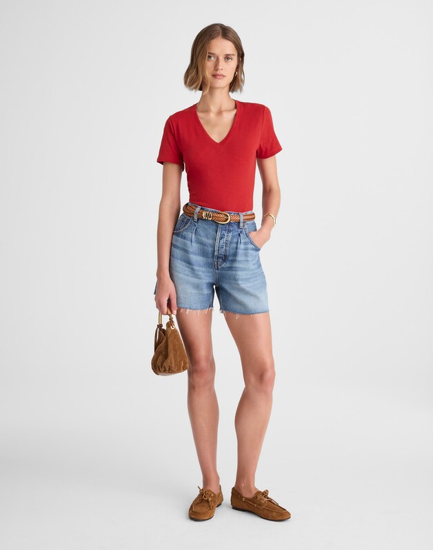 The Easy V-Neck Tee in Soft Slub CHERRY RED
