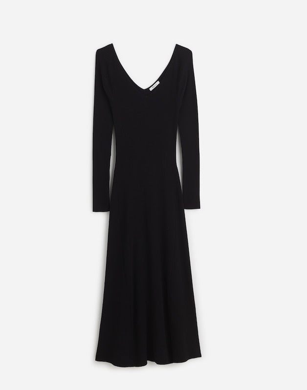 The Signature Knit V-Neck Midi Dress ABYSS