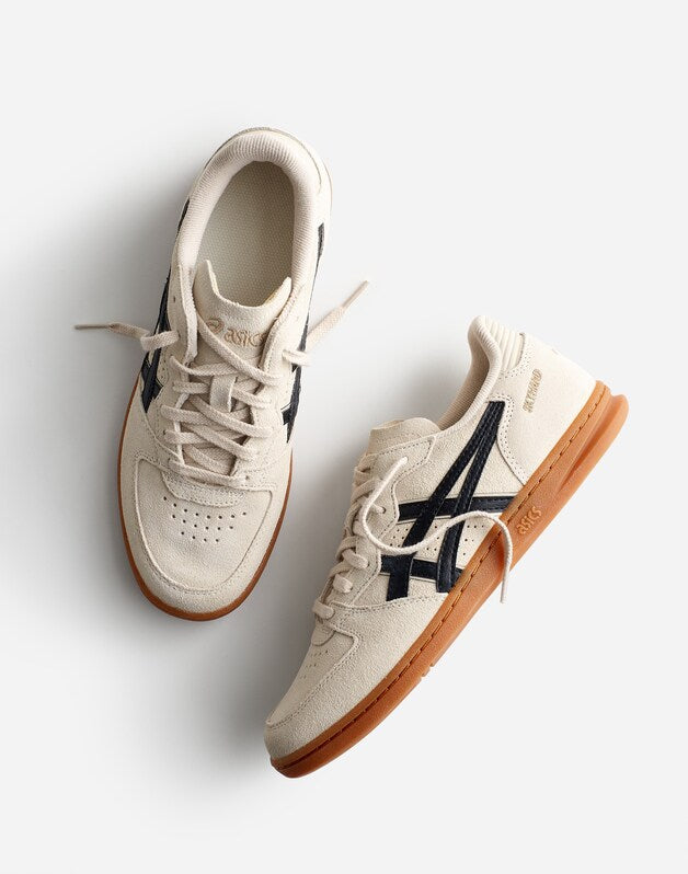 ASICS&reg; SKYHAND&trade; OG Sneakers OATMEAL BLACK