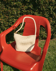 The Signature Woven Shoulder Bag VINTAGE MUSLIN