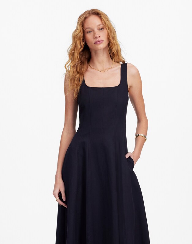 The Rylee Midi Dress JET BLACK