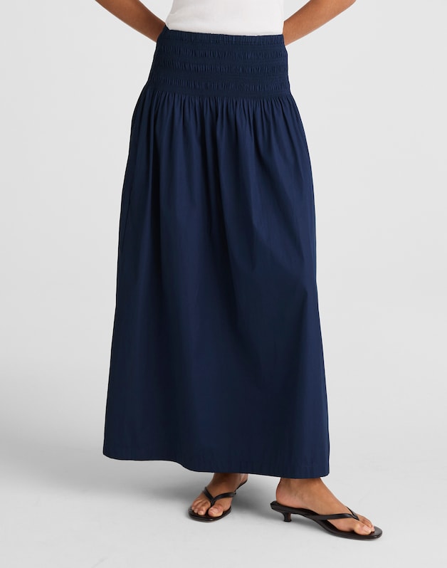 Smocked-Waist Midi Skirt in Poplin MIDNIGHT NAVY