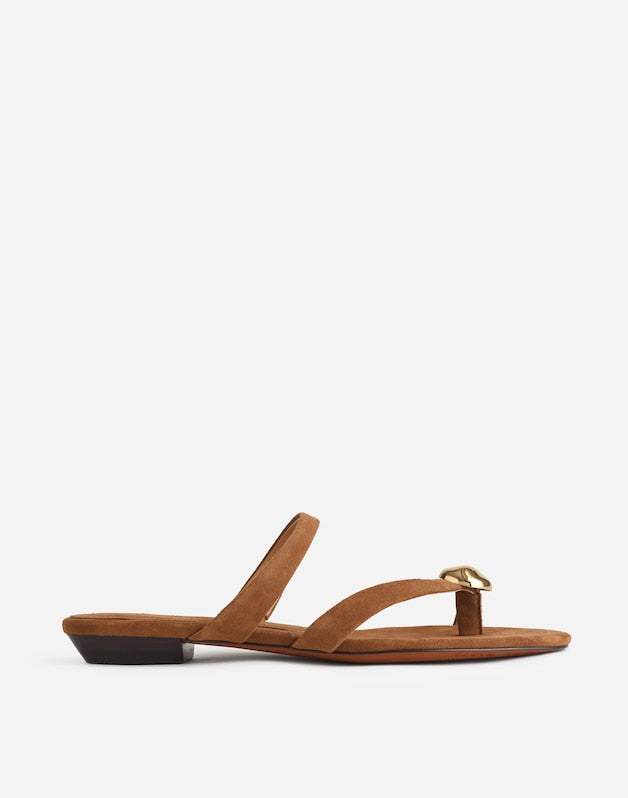The Mila Sculpted Hardware Thong Slide Sandal in Suede AGED COGNAC