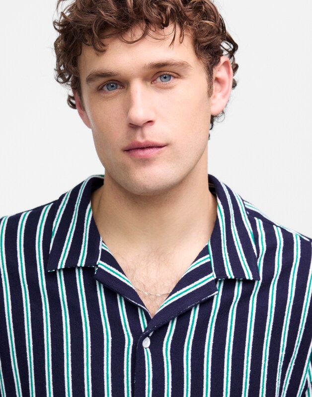 The Textured Knit Camp-Collar Shirt JUNIPER BERRY