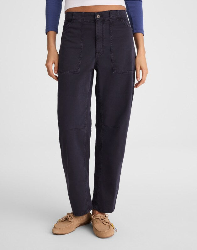The Darted Barrel-Leg Utility Pant DARK NAVY