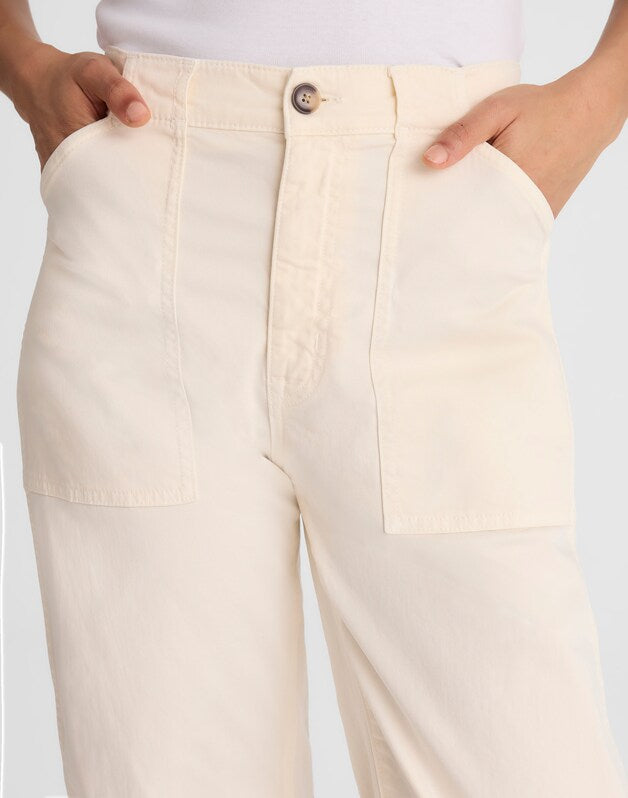 The Darted Barrel-Leg Utility Pant VANILLA