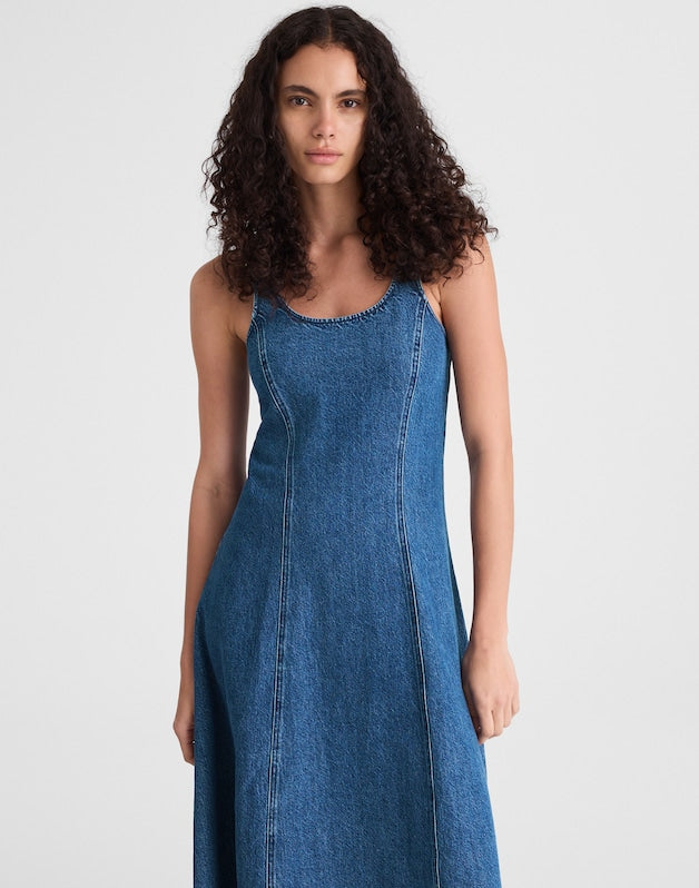 Denim Scoopneck Midi Dress CAMBY WASH
