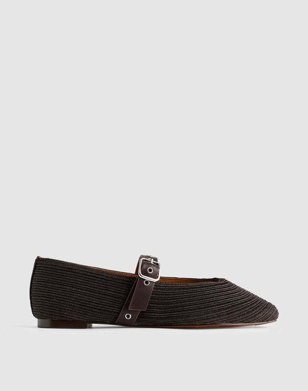 The Remy Mary Jane Flat in Straw DARK CAROB