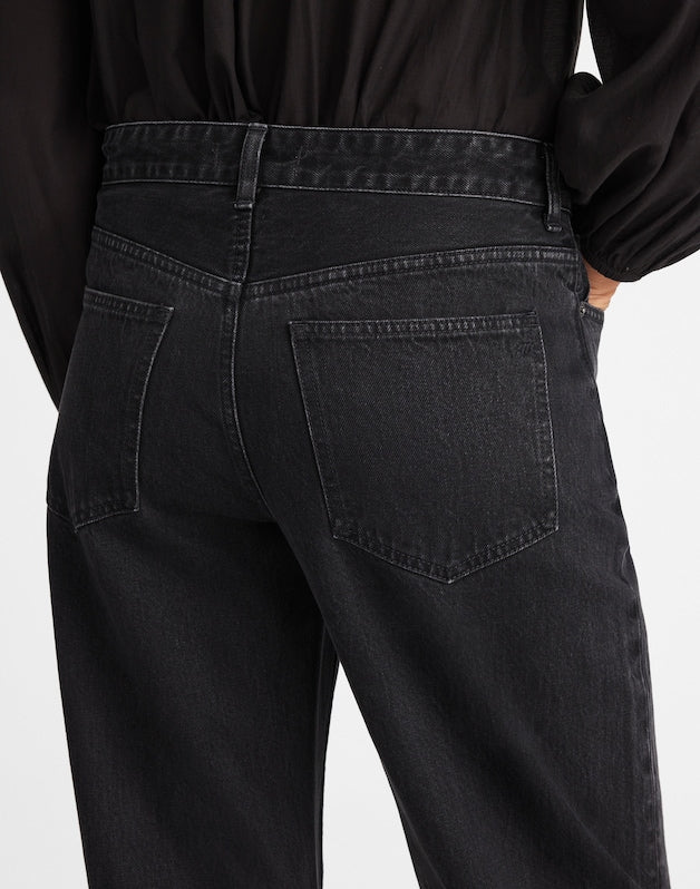 The Darted Barrel-Leg Jean WASHED BLACK