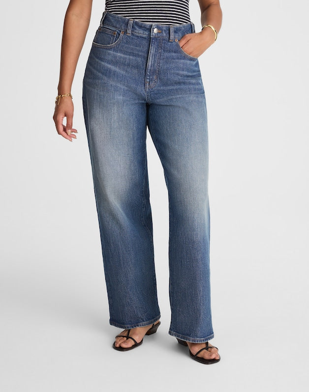 The Curvy Perfect Vintage Wide-Leg Jean HARVEY WASH