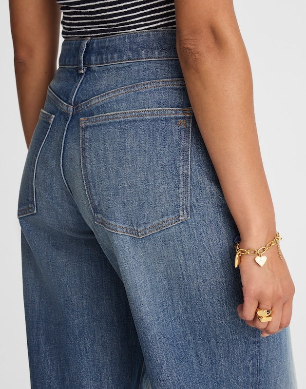 The Petite Curvy Perfect Vintage Wide-Leg Jean HARVEY WASH