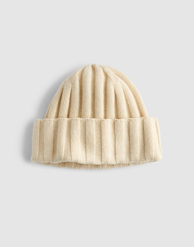 Ribbed Beanie in Heritage Merino Wool BISCUIT
