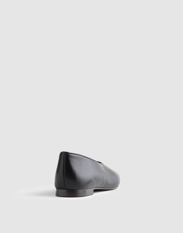 The Mylie Ballet Flat in Leather TRUE BLACK