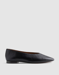 The Mylie Ballet Flat in Leather TRUE BLACK