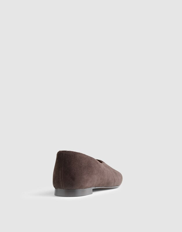 The Mylie Ballet Flat in Suede DARK CAROB