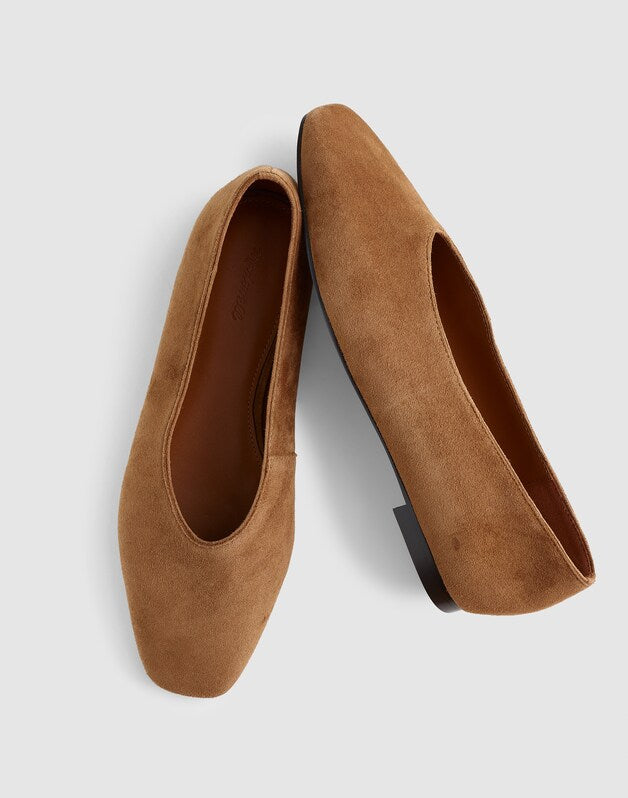 The Mylie Ballet Flat in Suede DRIED ACORN