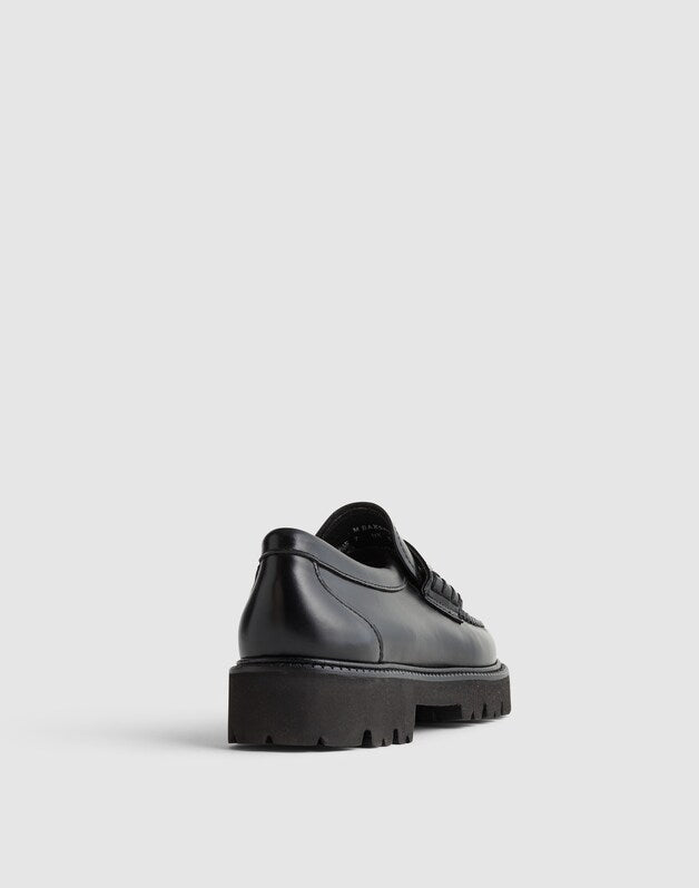 G.H.BASS Grace Super Lug Loafers BLACK