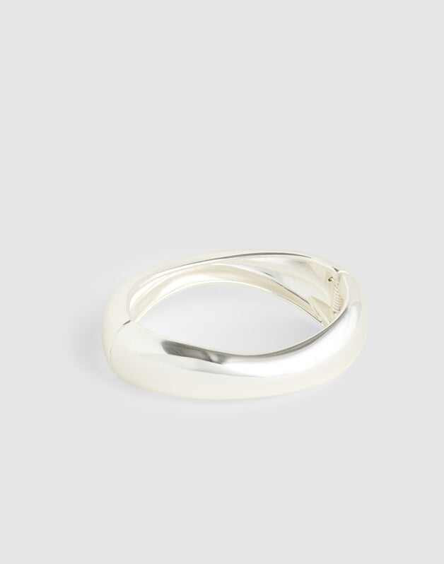 Sculpted Chunky Bangle LIGHT SILVER OX