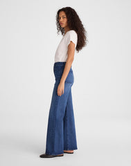 The Petite Emmy Wide-Leg Jean PELION WASH